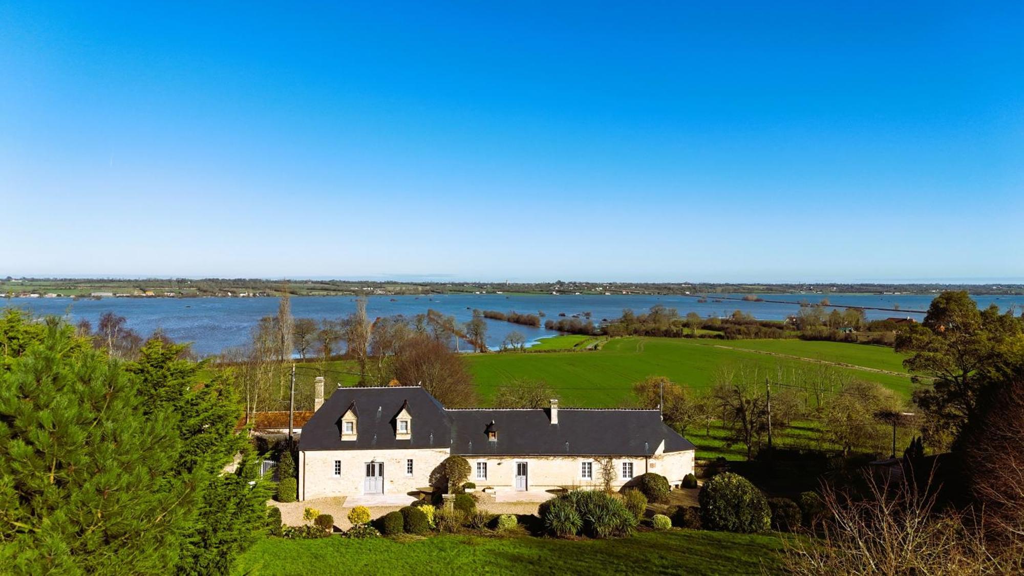 Le Domaine Des Roseraies Monfreville Экстерьер фото